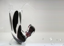 Dog equilibrist-vase stiklo gaminiai